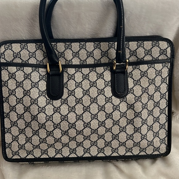 Gucci Authentic Vintage Tote 🔥 - Picture 4 of 17